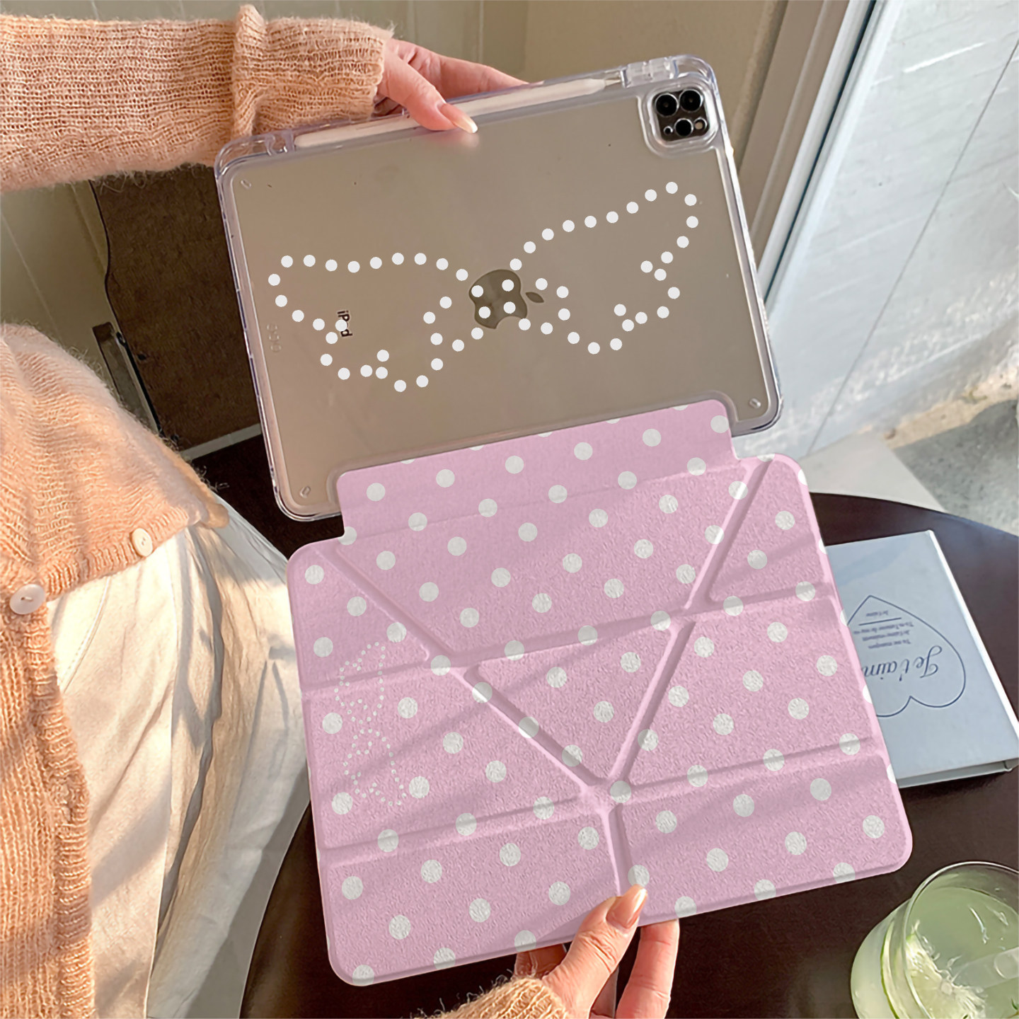 Cool Tablet Accessories - Pink Wings Wave Point Y-Shaped Triple
